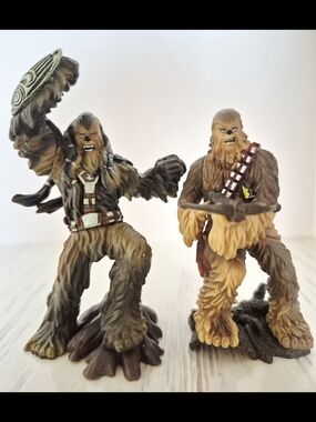 Lot of 2 Hasbro Star Wars Chewbacca Wookiee Rage Action Figures 2005